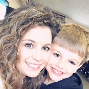 Meet your Posher, Brooke